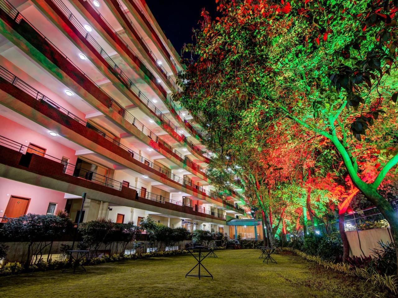 Gardeenia Comfortes Suites-Fully Vaccinated Staff Bangalore Extérieur photo